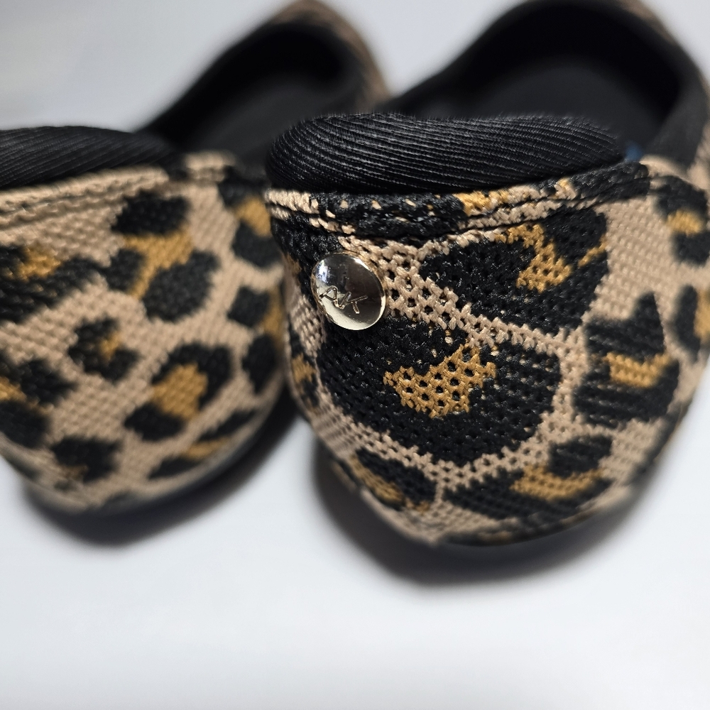 NEW Anne Klein Leopard Size 6.5 Print Women's Flats - Picture 7 of 8
